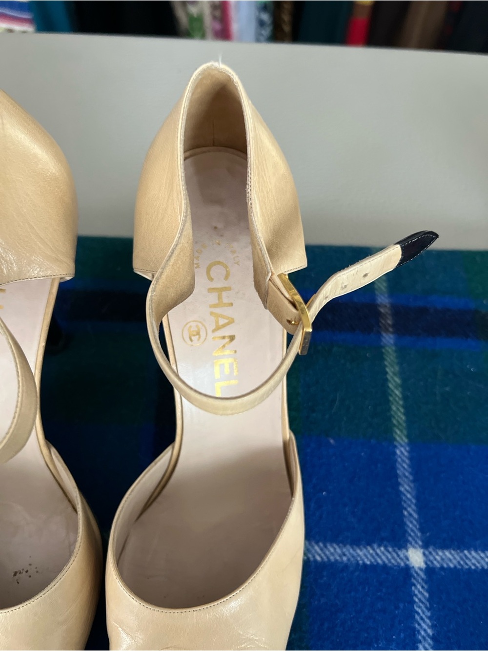 CHANEL Two-Tone Pointed Toe Ankle Strap Pumps in Beige & Black - Picture 2 of 4